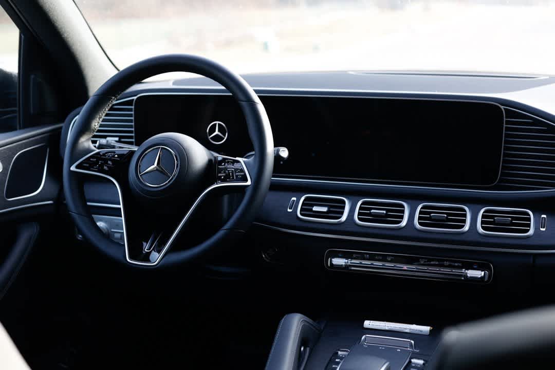 Thumbnail: 2026 Mercedes-Benz GLE - 27