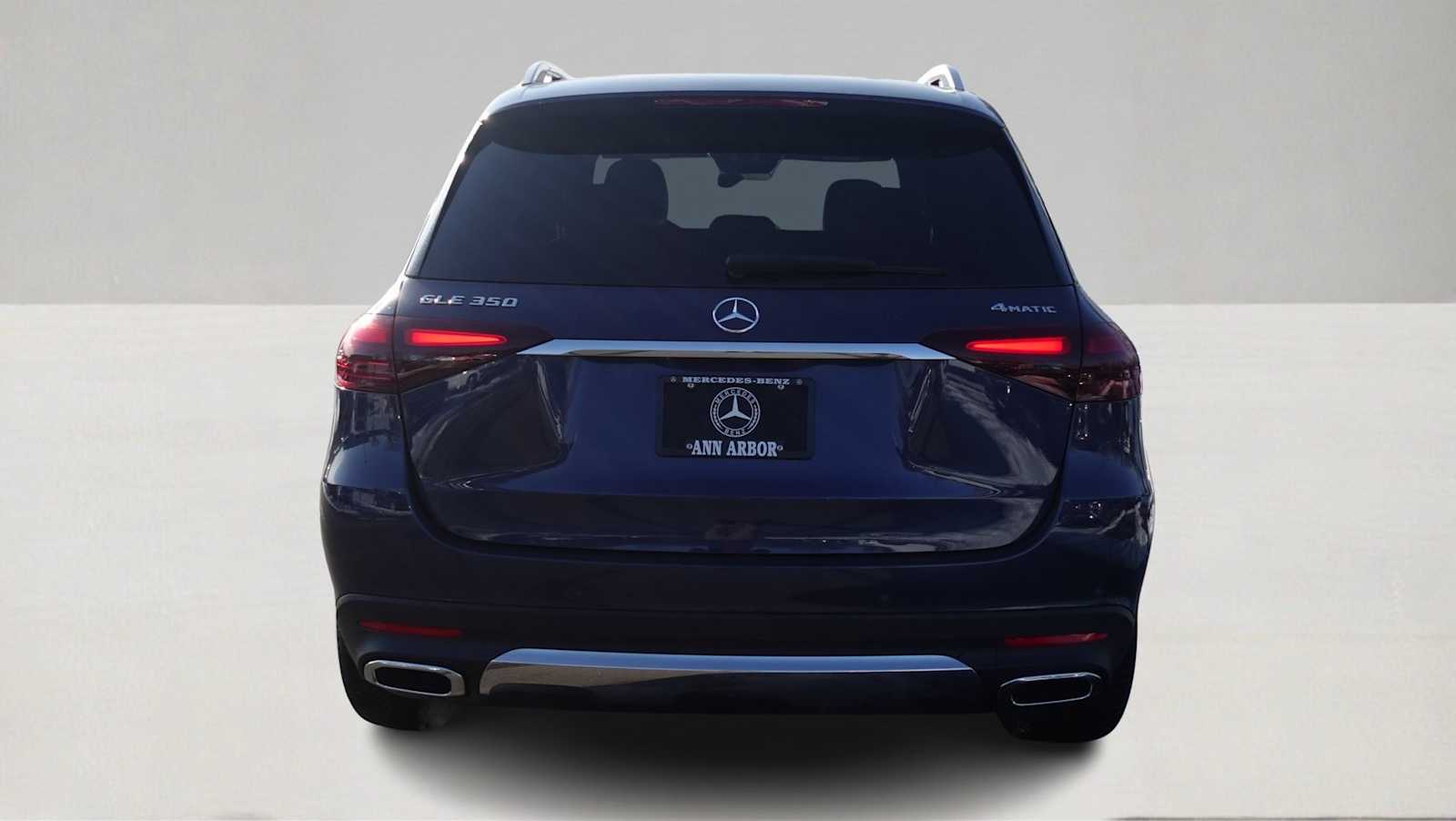 Thumbnail: 2026 Mercedes-Benz GLE - 6