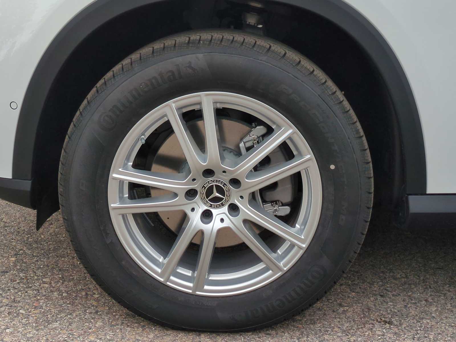 Thumbnail: 2025 Mercedes-Benz GLC - 14