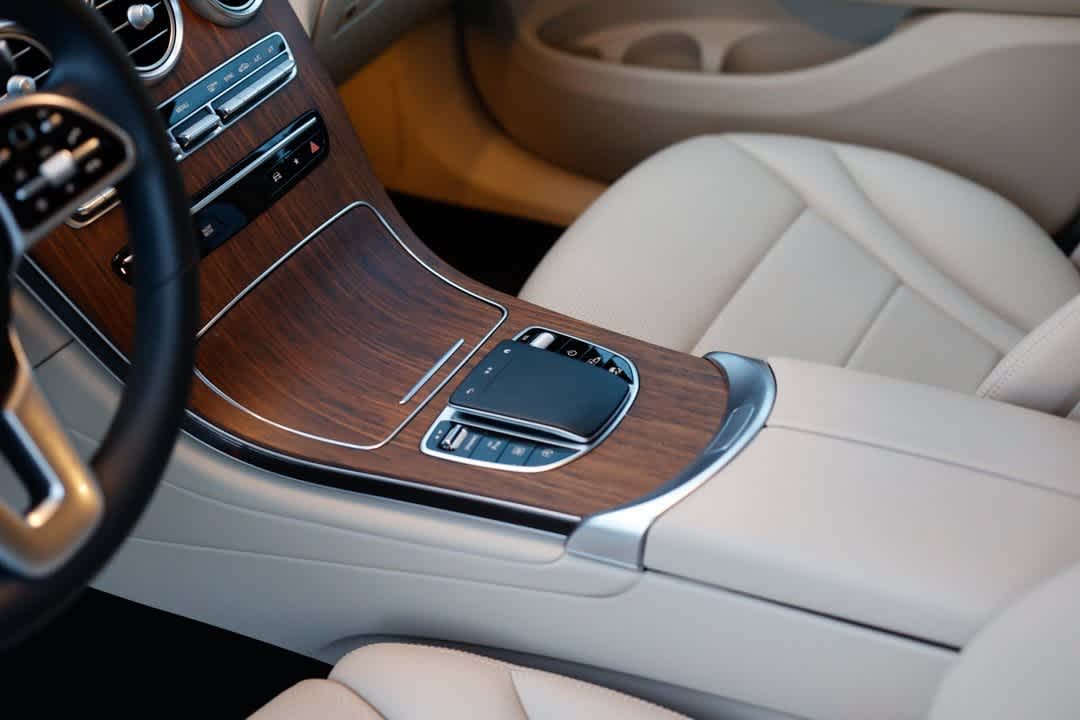 Thumbnail: 2022 Mercedes-Benz GLC - 36