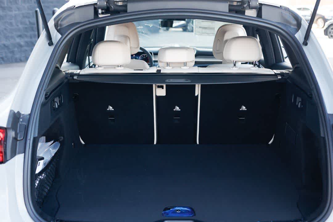 Thumbnail: 2026 Mercedes-Benz GLC - 22