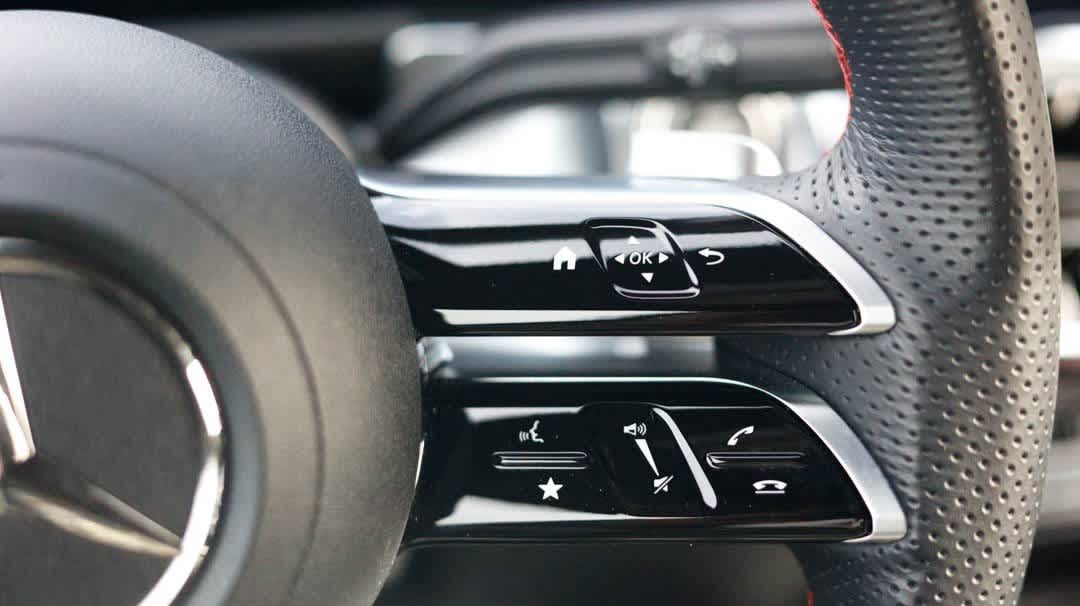 Thumbnail: 2025 Mercedes-Benz GLB - 24