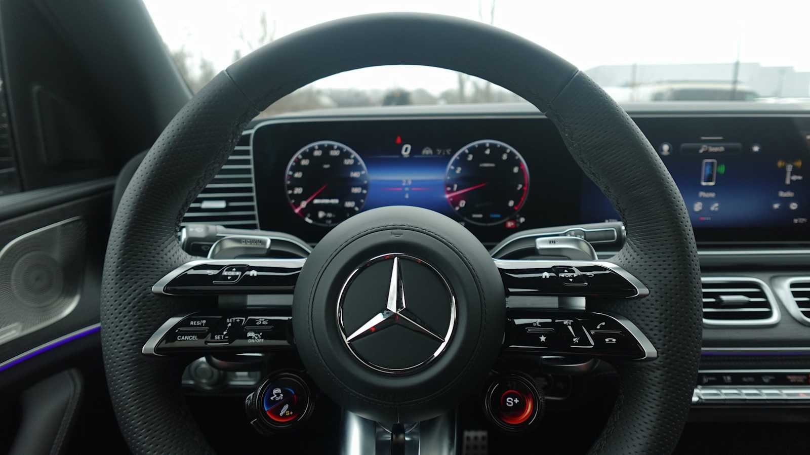 Thumbnail: 2026 Mercedes-Benz GLE - 32