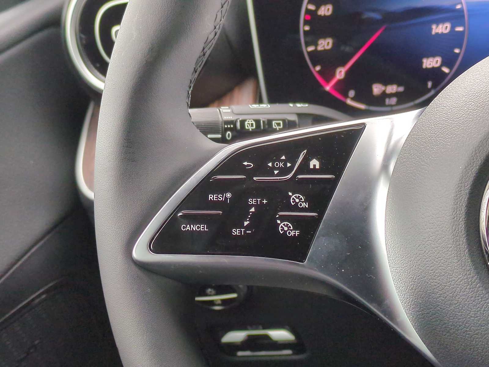 Thumbnail: 2025 Mercedes-Benz GLC - 24