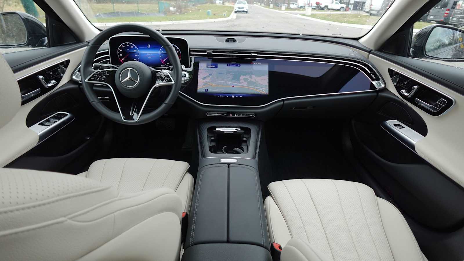 Thumbnail: 2026 Mercedes-Benz E-Class - 43