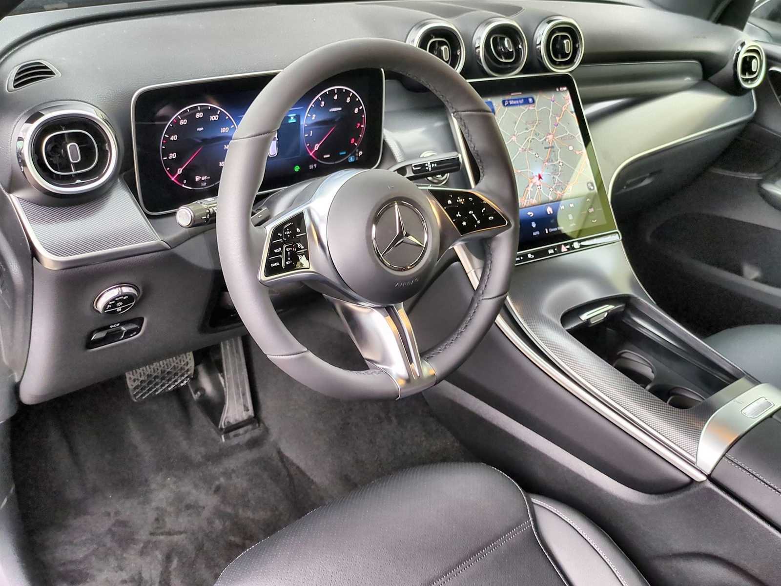 Thumbnail: 2025 Mercedes-Benz GLC - 10