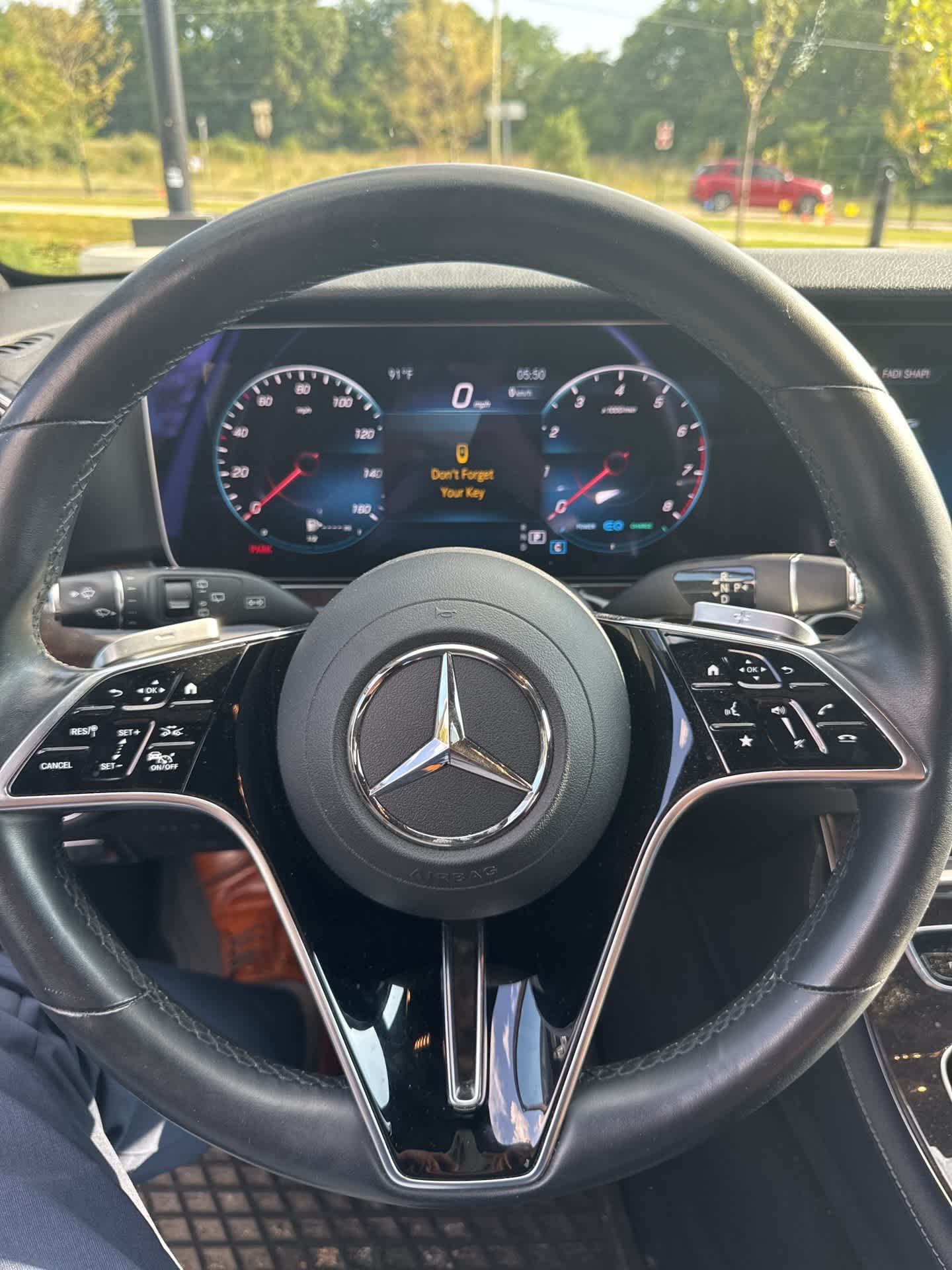Thumbnail: 2021 Mercedes-Benz E-Class - 1