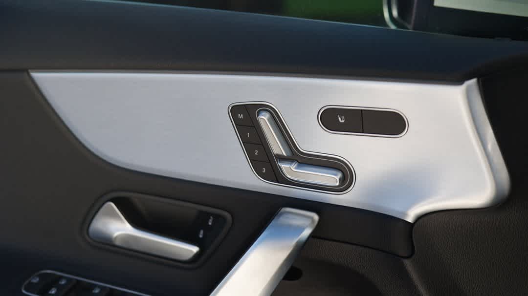 Thumbnail: 2022 Mercedes-Benz A-Class - 32