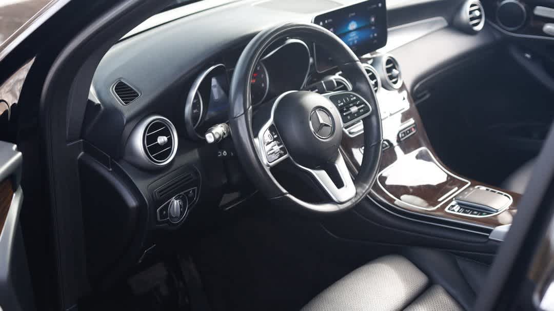 Thumbnail: 2022 Mercedes-Benz GLC - 32