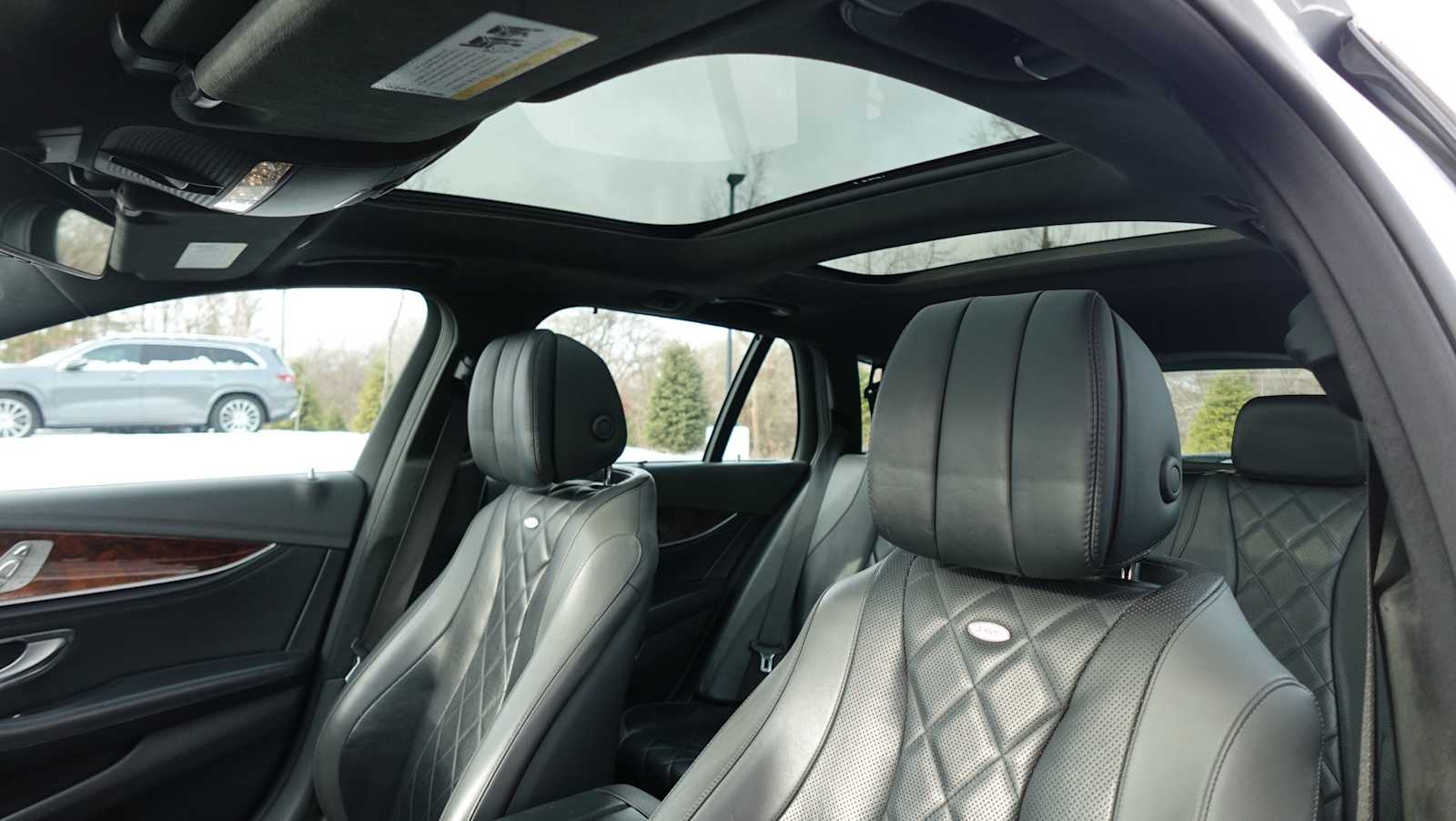 Thumbnail: 2017 Mercedes-Benz E-Class - 45