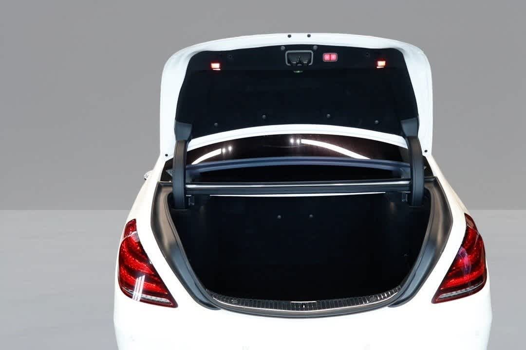 Thumbnail: 2020 Mercedes-Benz S-Class - 11