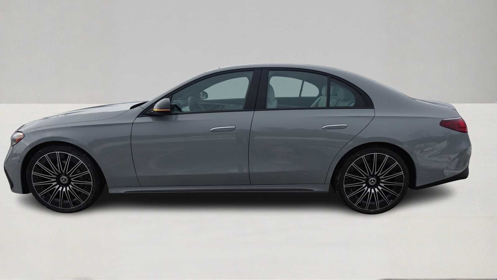 Thumbnail: 2026 Mercedes-Benz E-Class - 8