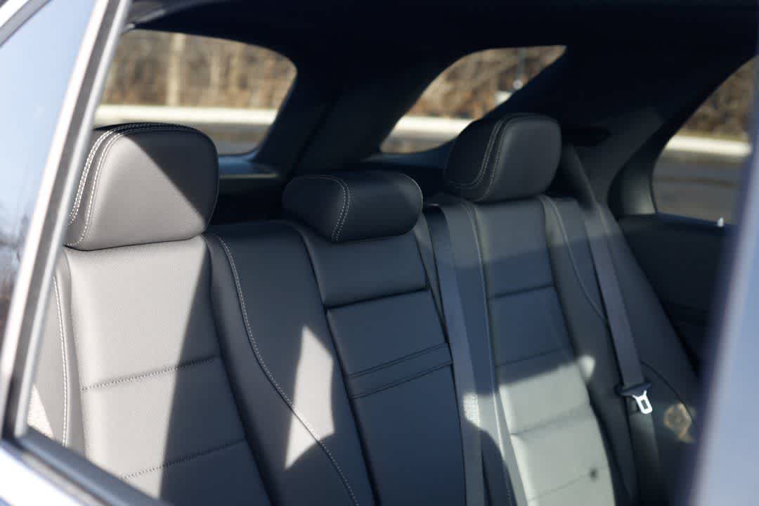 Thumbnail: 2026 Mercedes-Benz GLE - 13