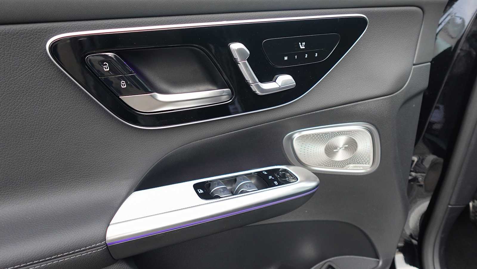 Thumbnail: 2026 Mercedes-Benz GLC - 18