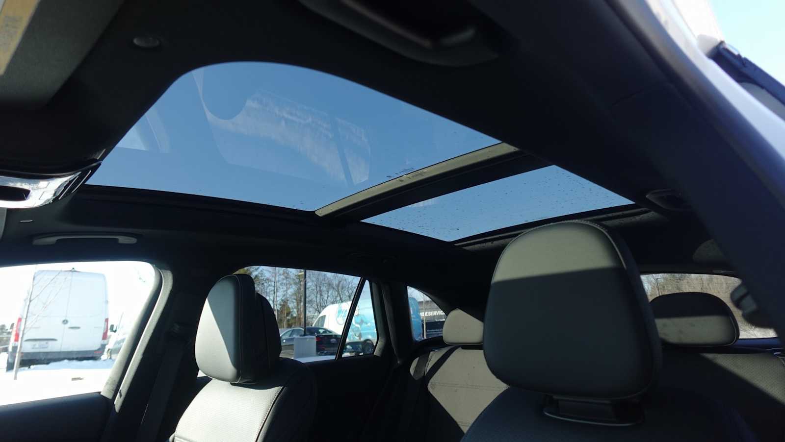 Thumbnail: 2026 Mercedes-Benz GLC - 41