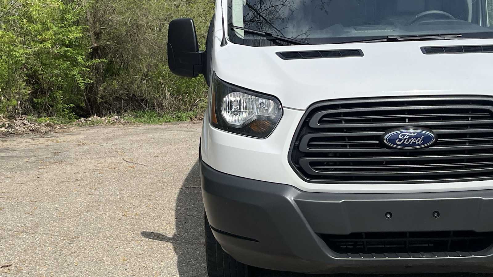 Thumbnail: 2018 Ford Transit Series - 22