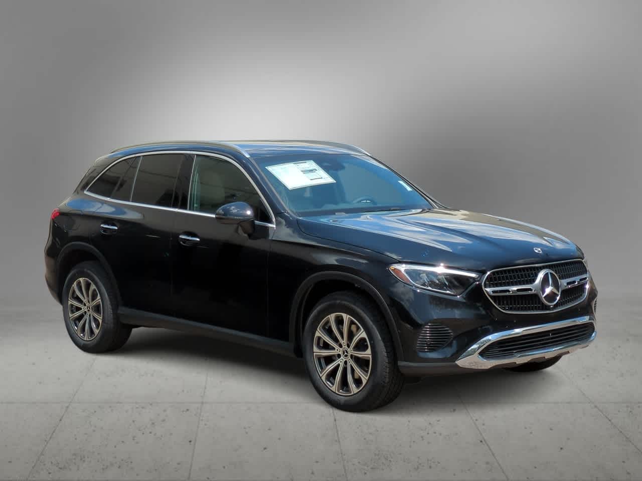 Thumbnail: 2025 Mercedes-Benz GLC - 2