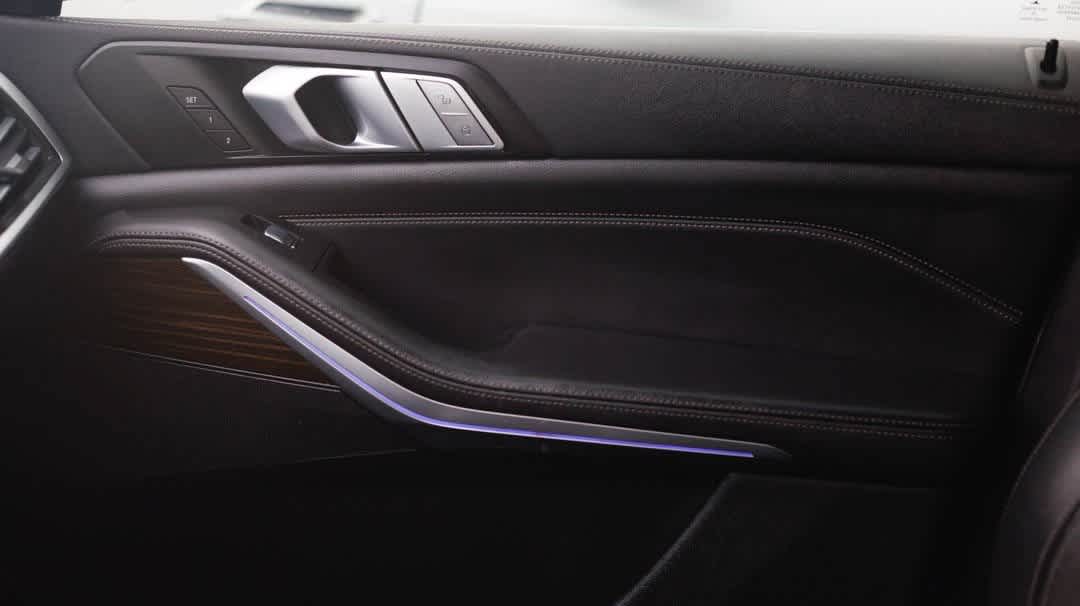 Thumbnail: 2020 BMW X7 - 20