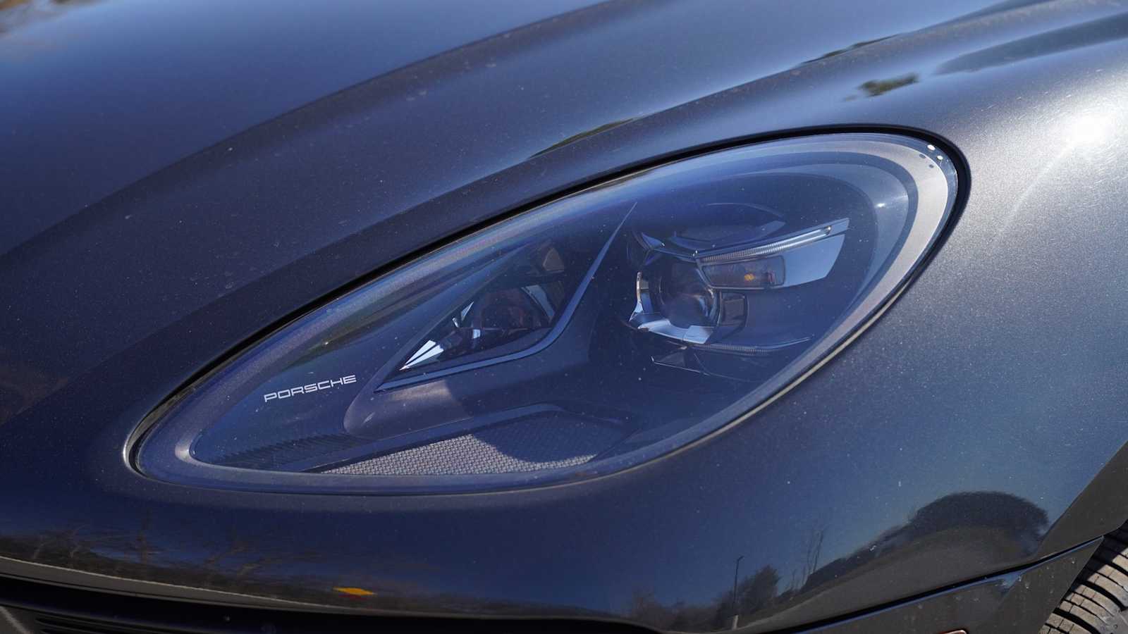 Thumbnail: 2021 Porsche Macan - 26