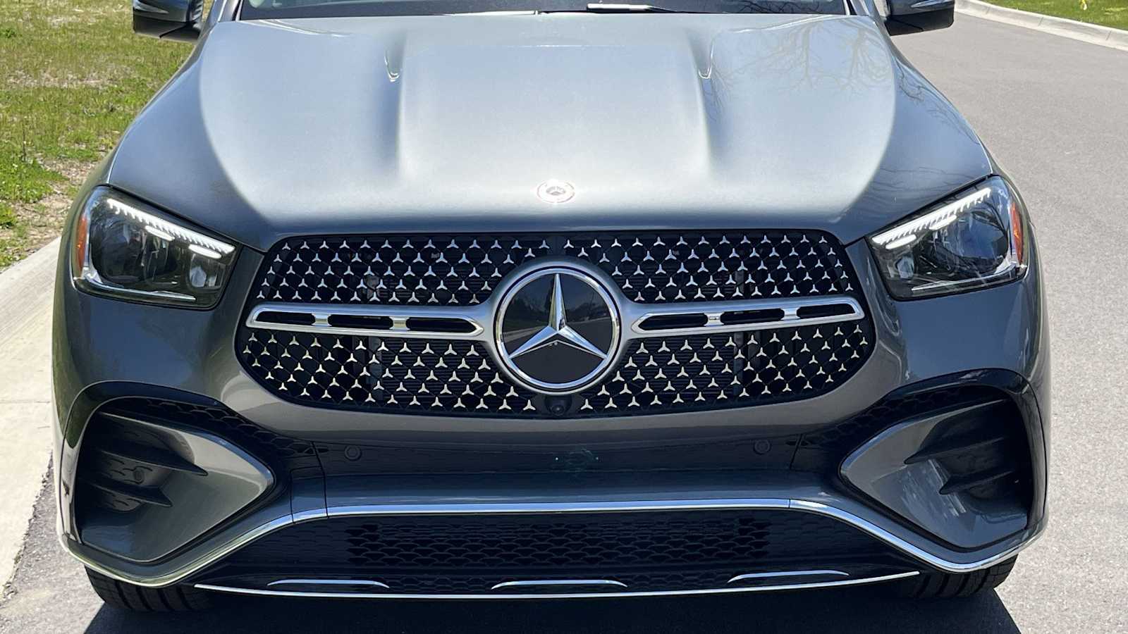 Thumbnail: 2026 Mercedes-Benz GLE - 23