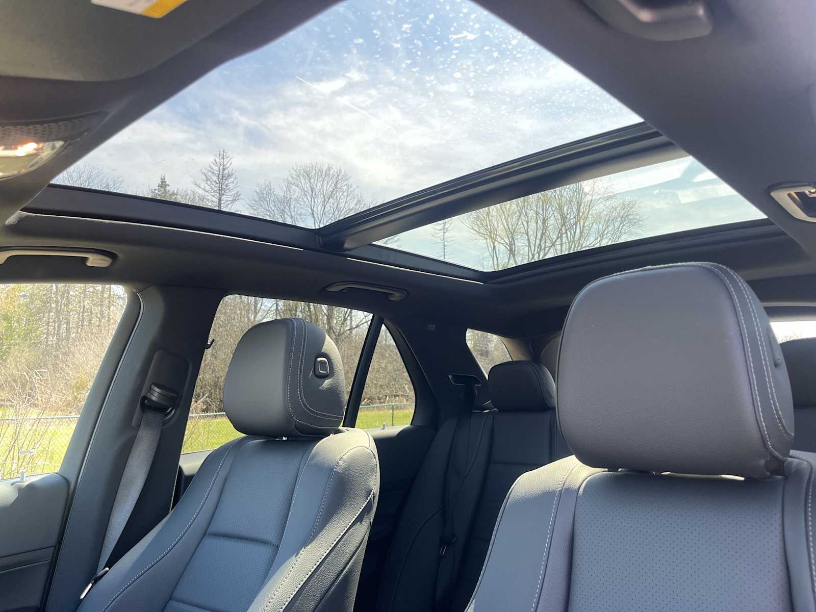 Thumbnail: 2026 Mercedes-Benz GLE - 33