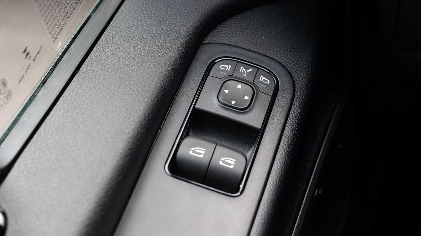 Thumbnail: 2026 Mercedes-Benz Sprinter - 30