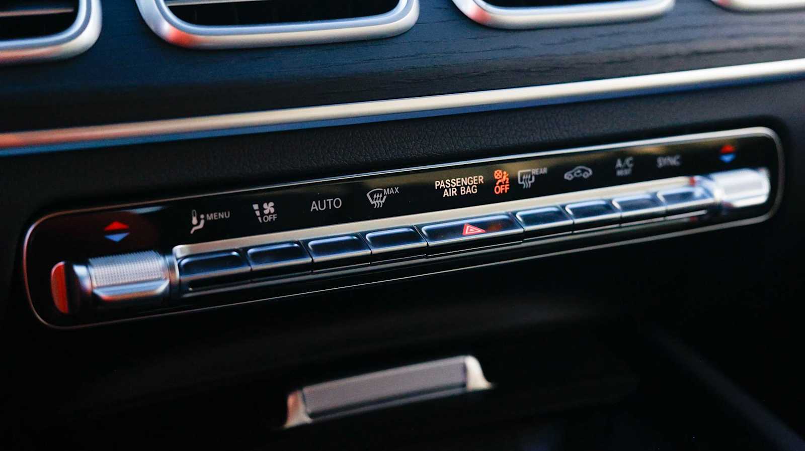 Thumbnail: 2026 Mercedes-Benz GLE - 27