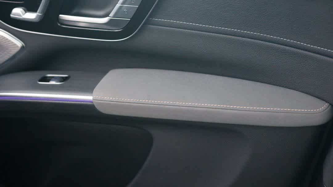 Thumbnail: 2023 Mercedes-Benz EQS - 34