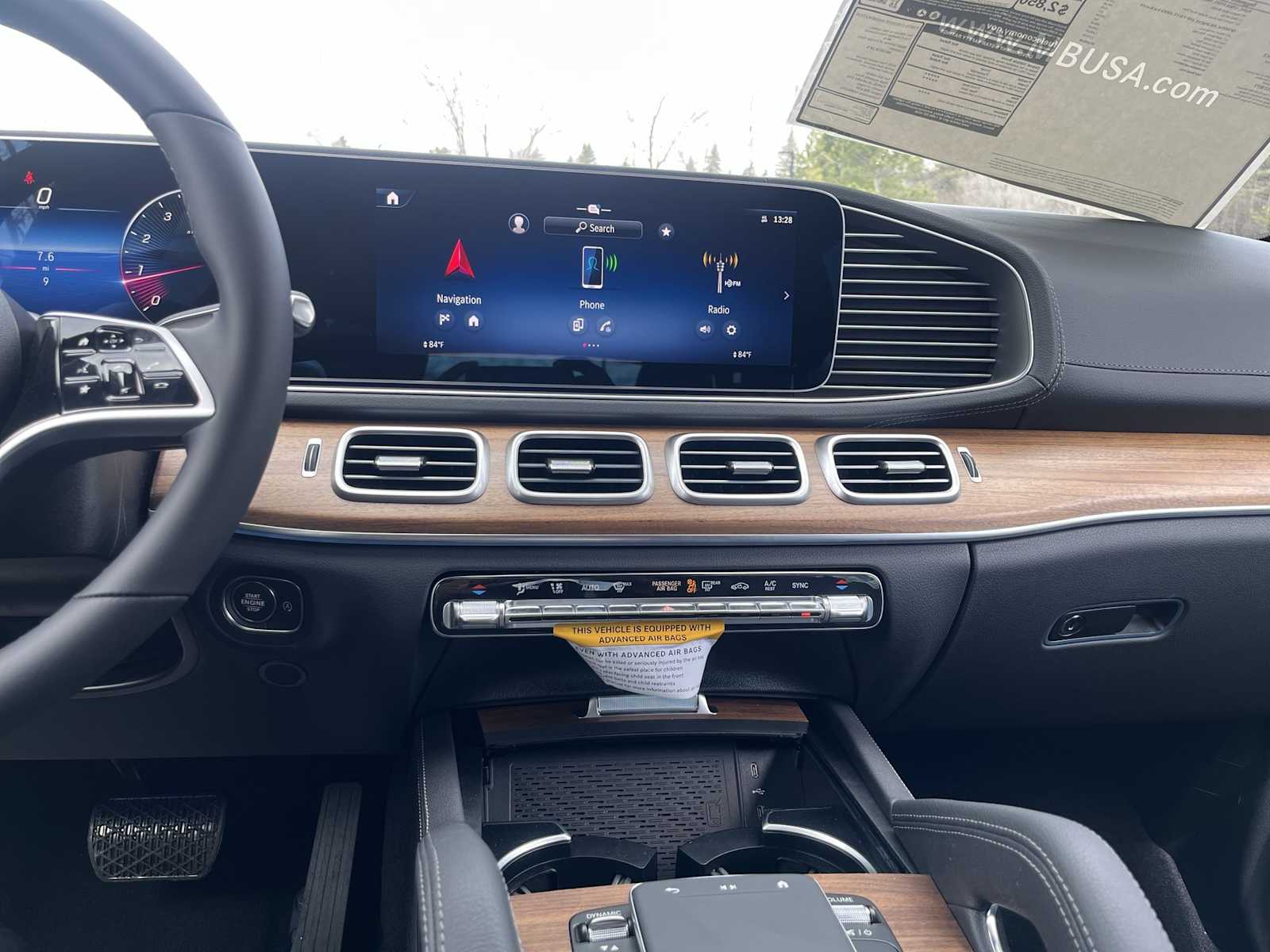 Thumbnail: 2026 Mercedes-Benz GLE - 41