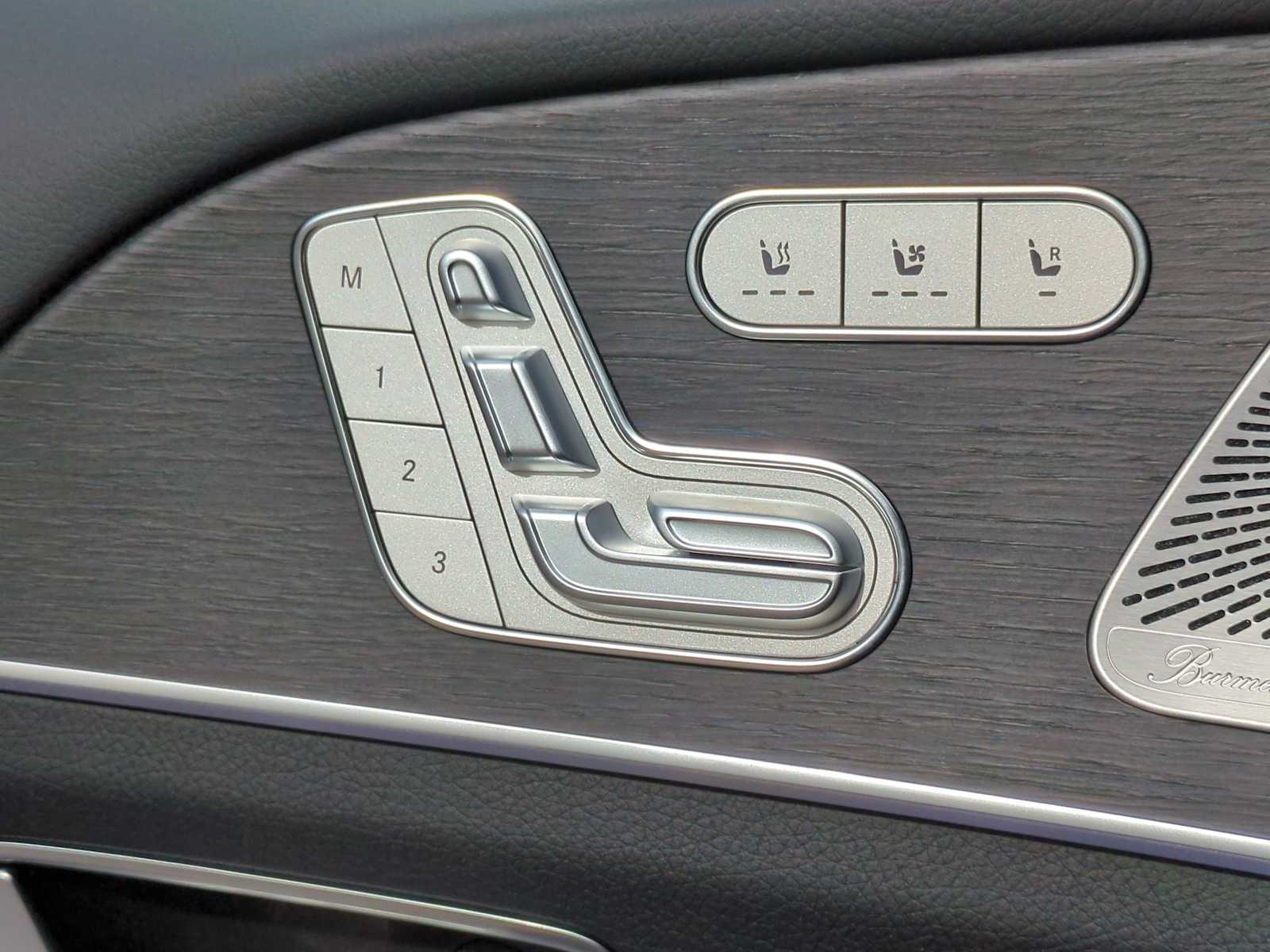 Thumbnail: 2025 Mercedes-Benz GLE - 18