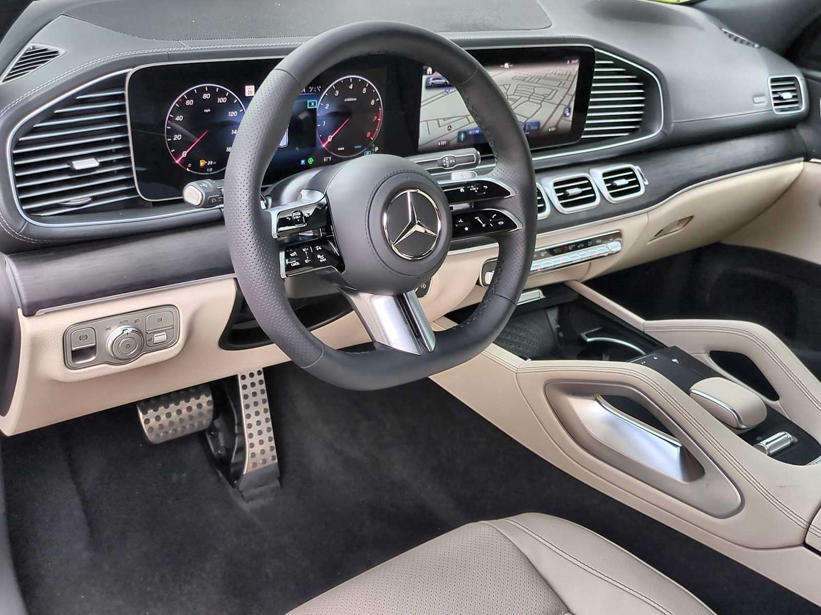 Thumbnail: 2025 Mercedes-Benz GLS - 10