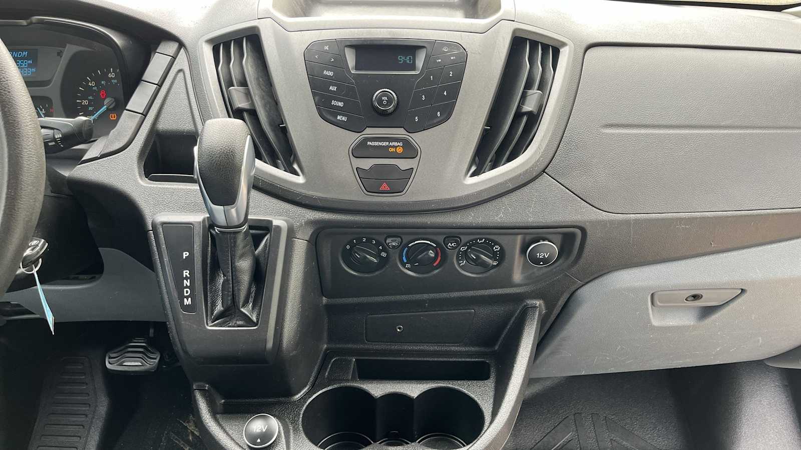 Thumbnail: 2018 Ford Transit Series - 37