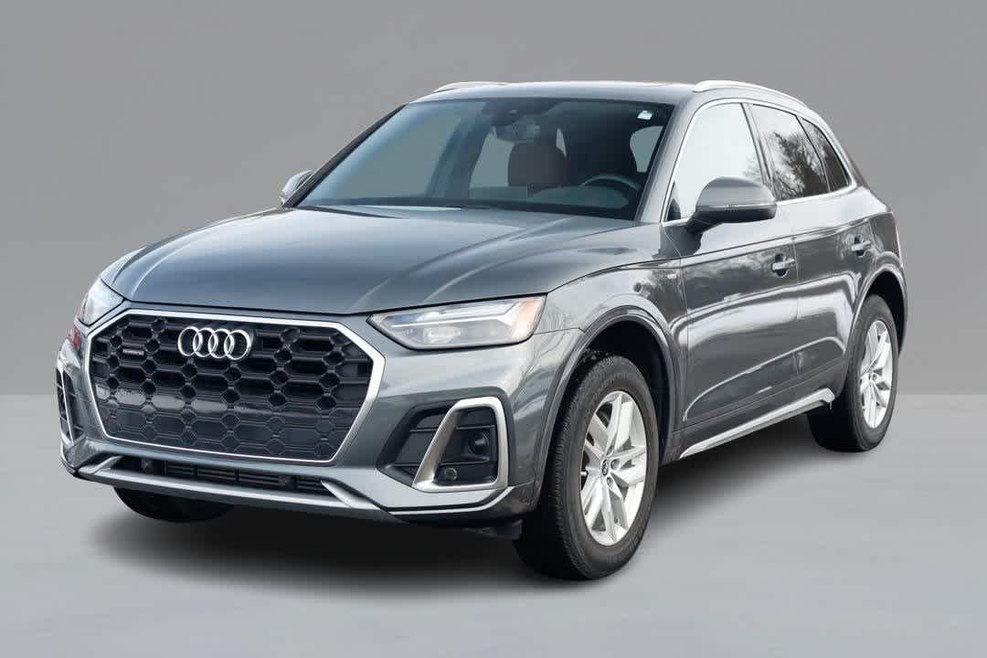 2022 Audi Q5 Premium's photo