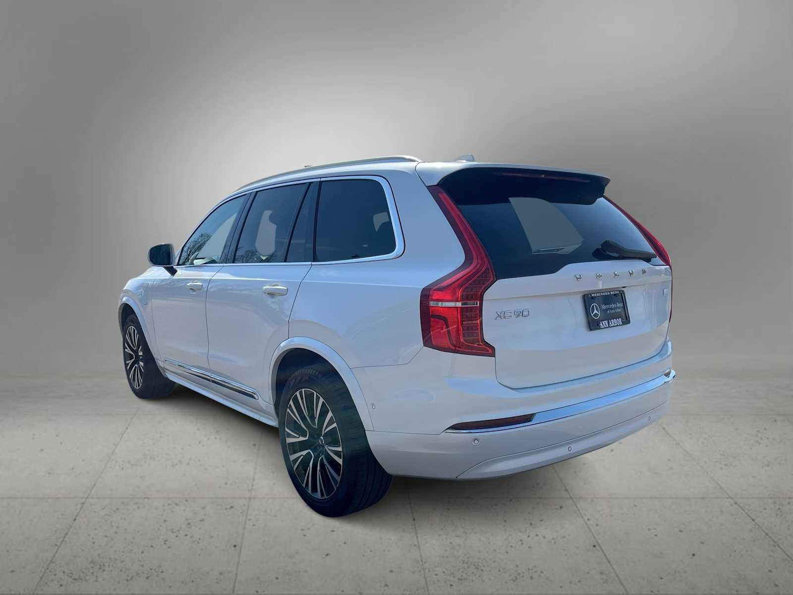 Thumbnail: 2023 Volvo XC90 - 6