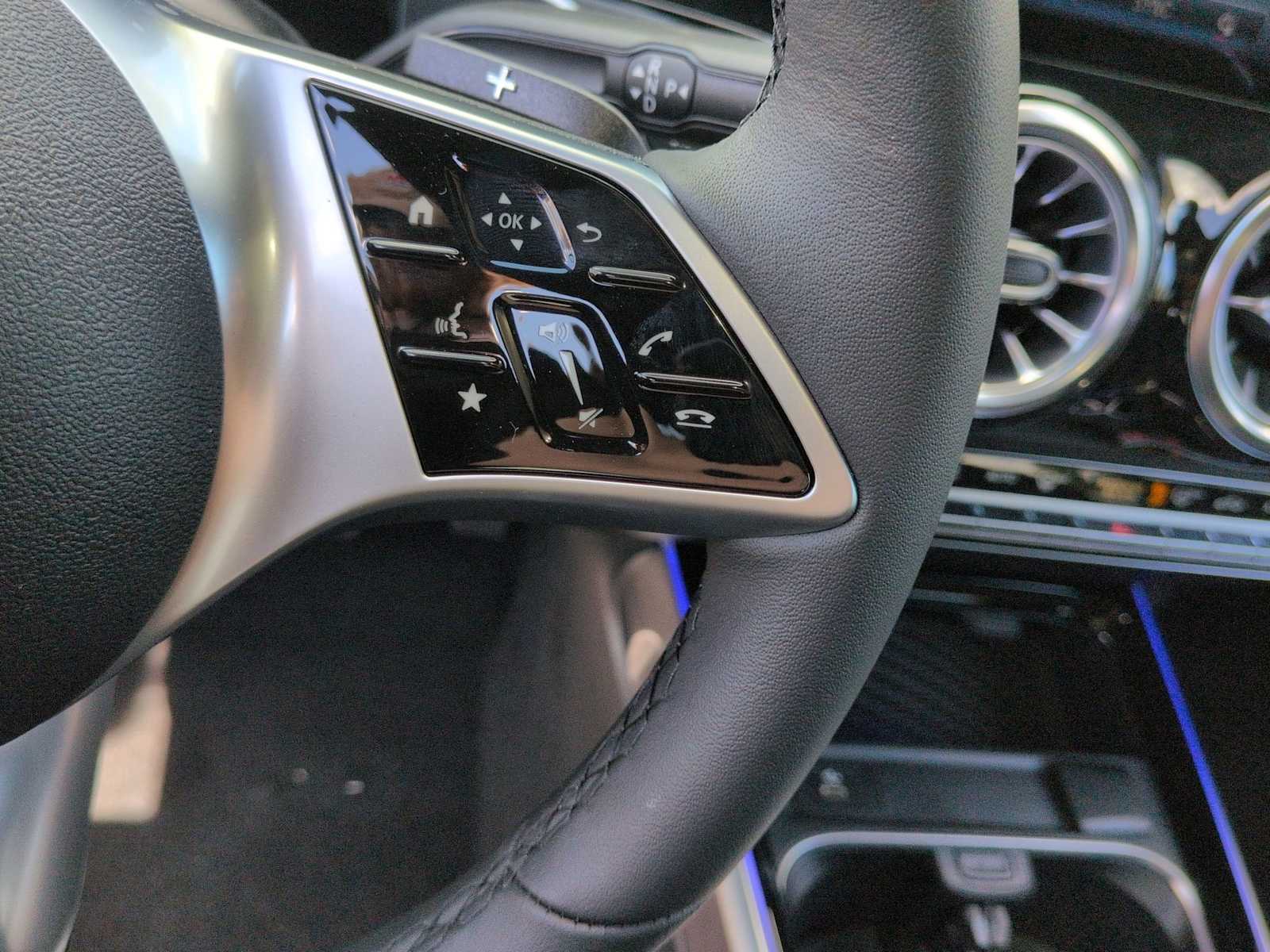 Thumbnail: 2026 Mercedes-Benz GLB - 27