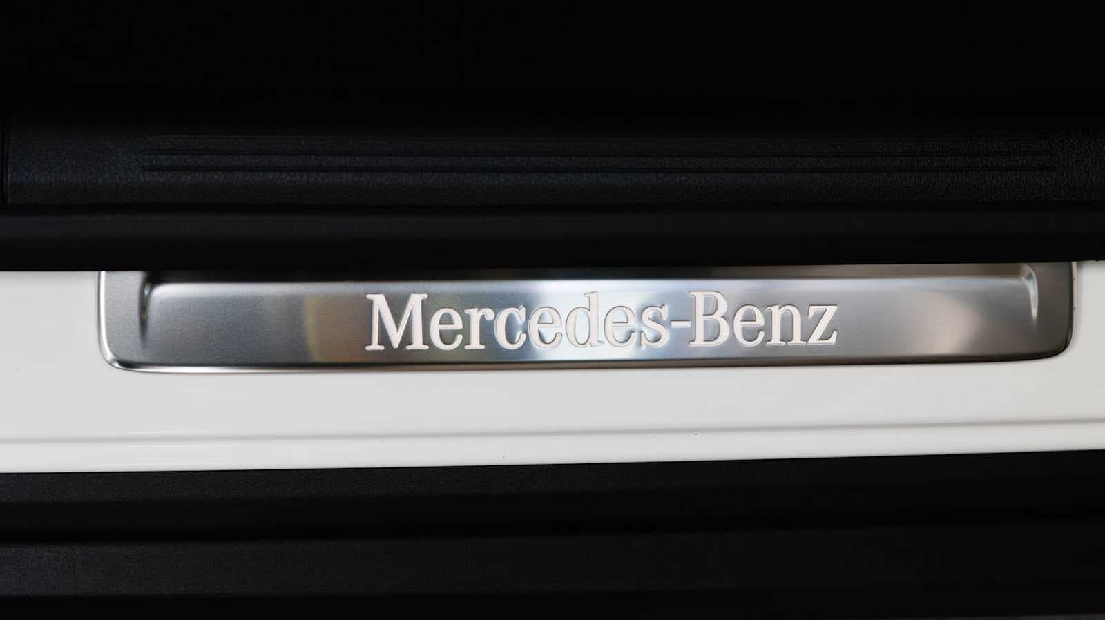 Thumbnail: 2026 Mercedes-Benz GLC - 30