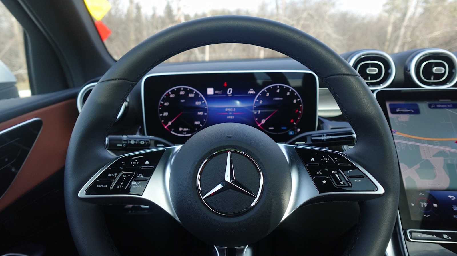 Thumbnail: 2026 Mercedes-Benz GLC - 29