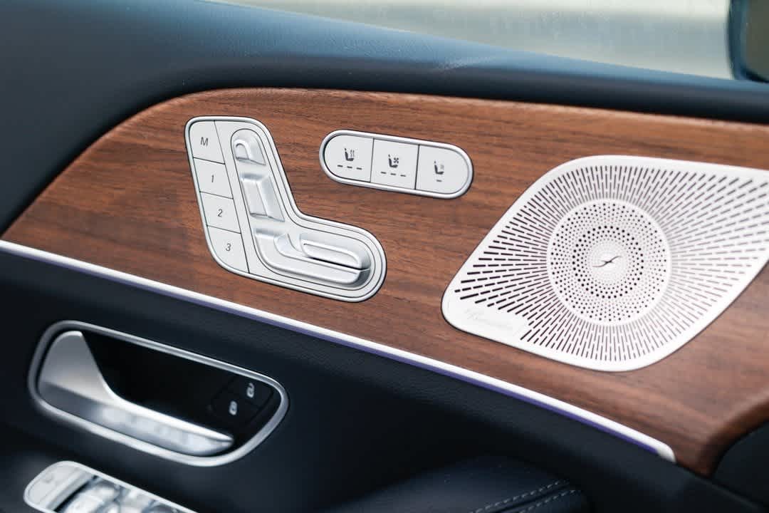 Thumbnail: 2026 Mercedes-Benz GLE - 22