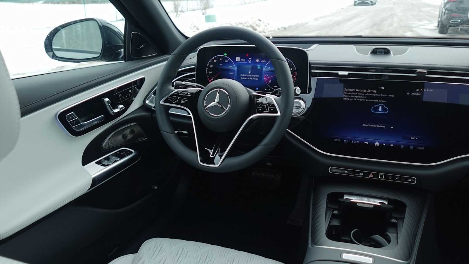 Thumbnail: 2026 Mercedes-Benz E-Class - 27