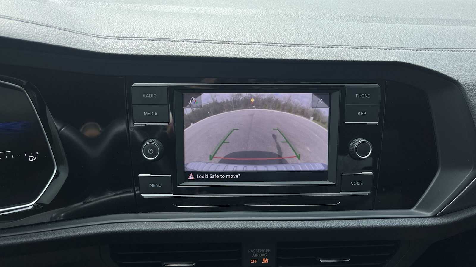 Thumbnail: 2023 Volkswagen Jetta - 43