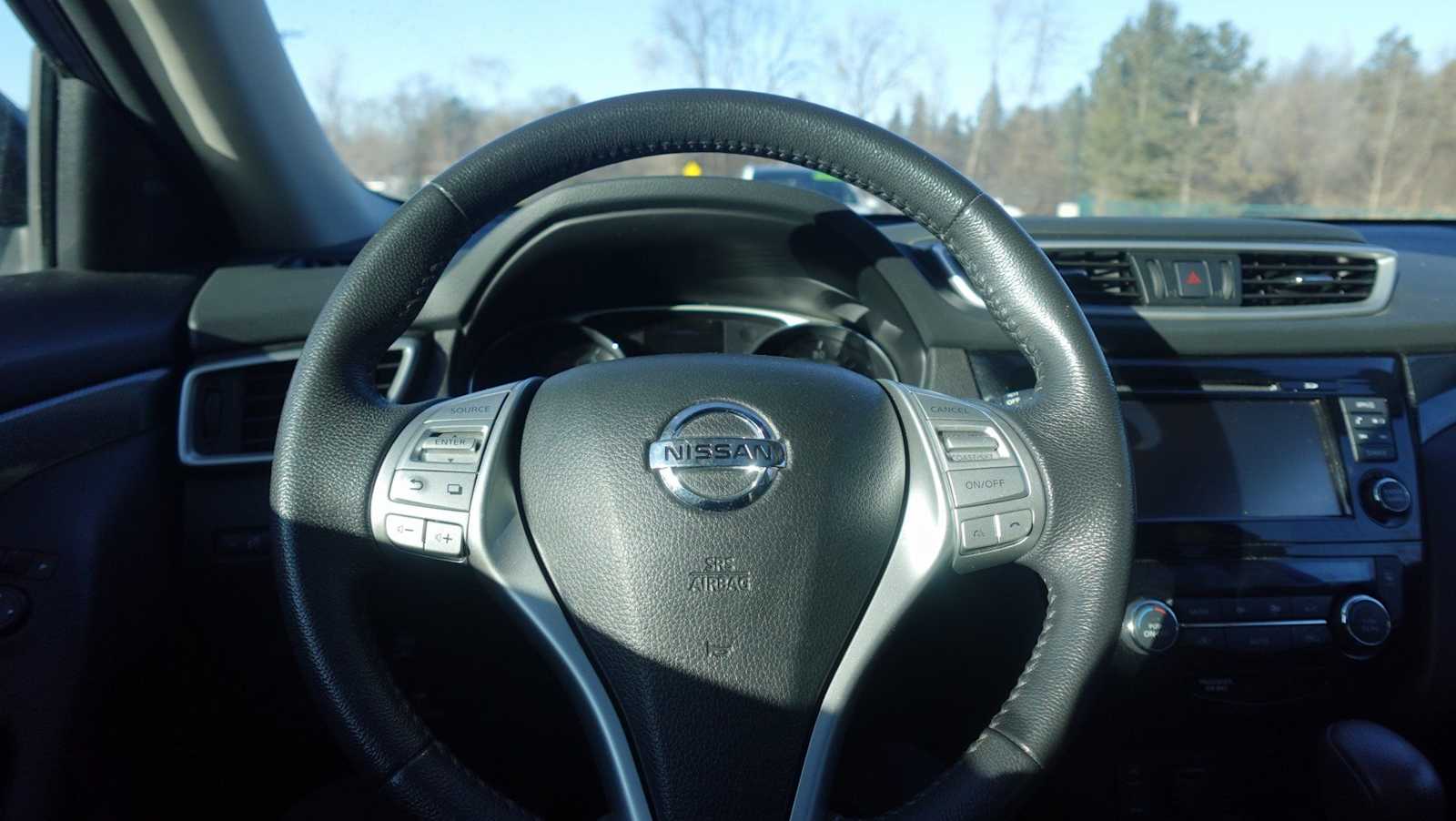 Thumbnail: 2016 Nissan Rogue - 14