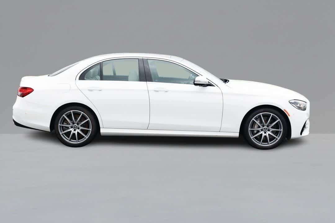 Thumbnail: 2023 Mercedes-Benz E-Class - 4