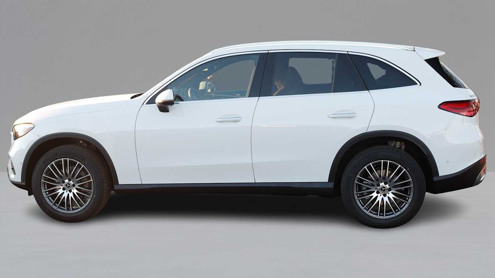 Thumbnail: 2026 Mercedes-Benz GLC - 6