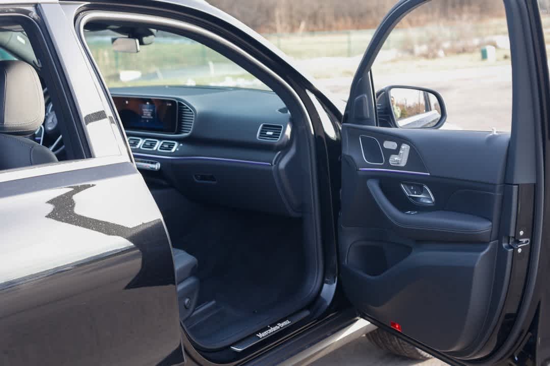 Thumbnail: 2026 Mercedes-Benz GLE - 22