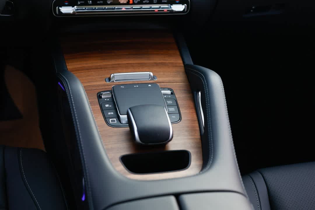 Thumbnail: 2026 Mercedes-Benz GLE - 27