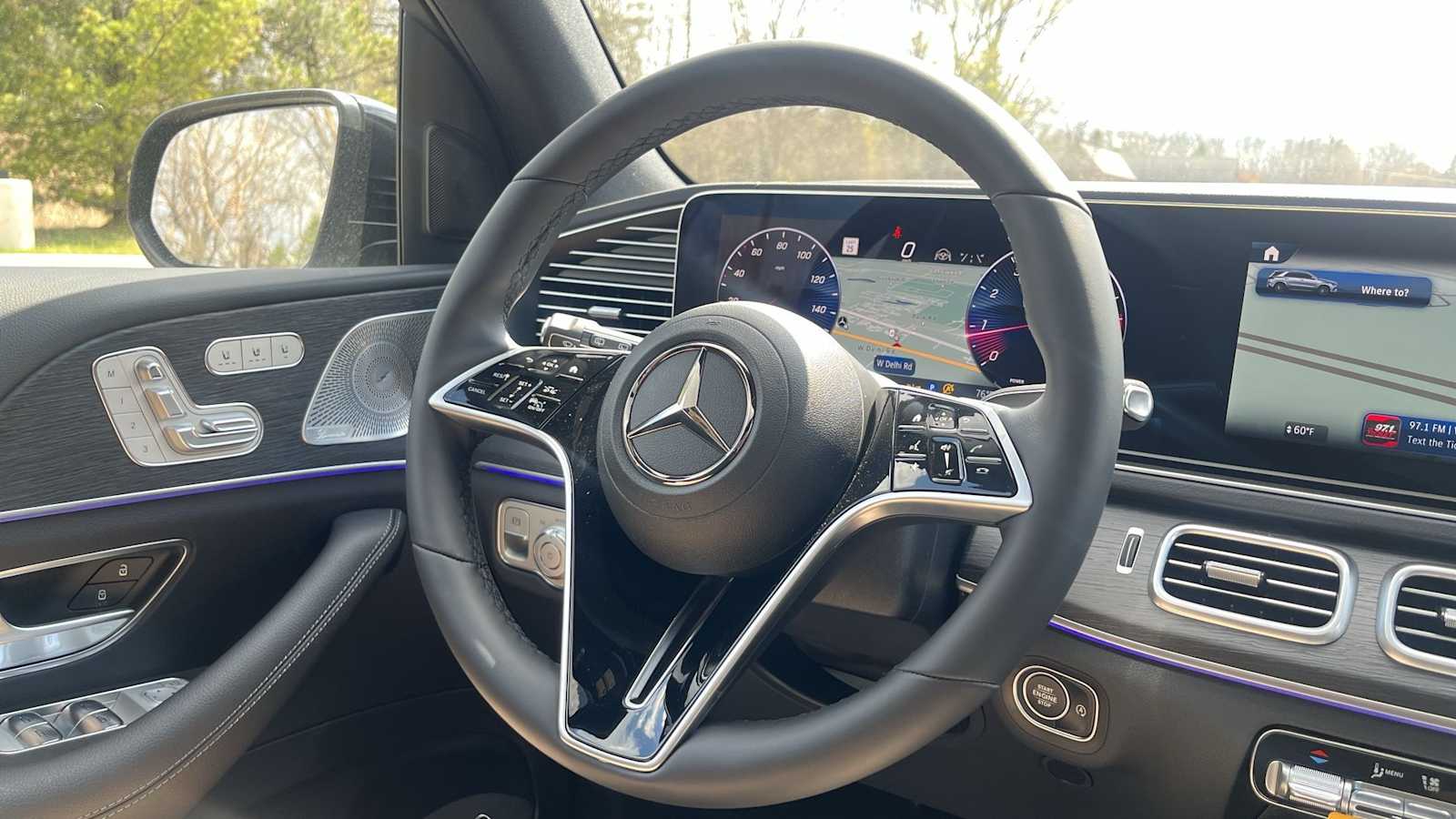 Thumbnail: 2026 Mercedes-Benz GLE - 37