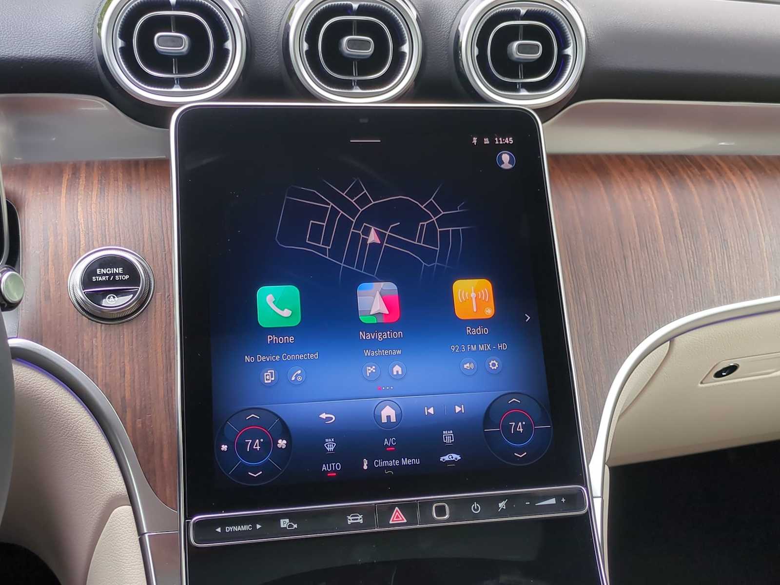 Thumbnail: 2025 Mercedes-Benz GLC - 30