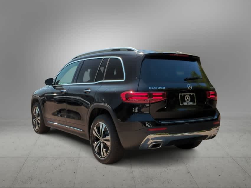 Thumbnail: 2025 Mercedes-Benz GLB - 6