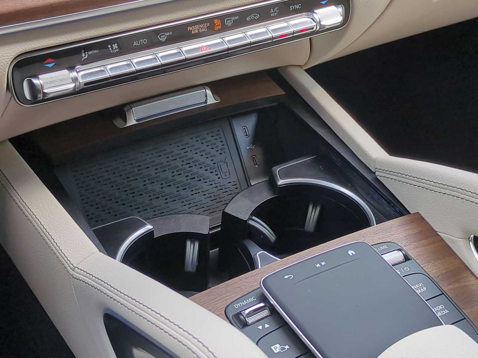 Thumbnail: 2025 Mercedes-Benz GLS - 34