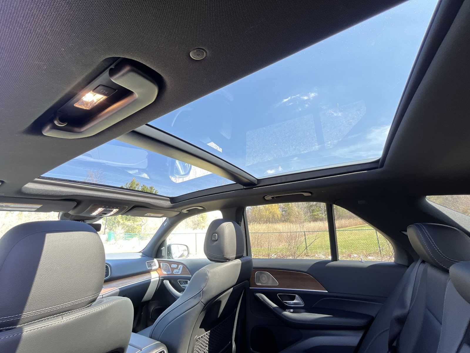 Thumbnail: 2026 Mercedes-Benz GLE - 36